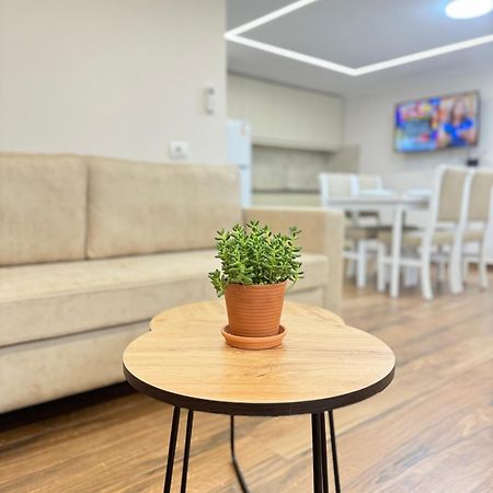 Flors Apartments Durrës 외부 사진